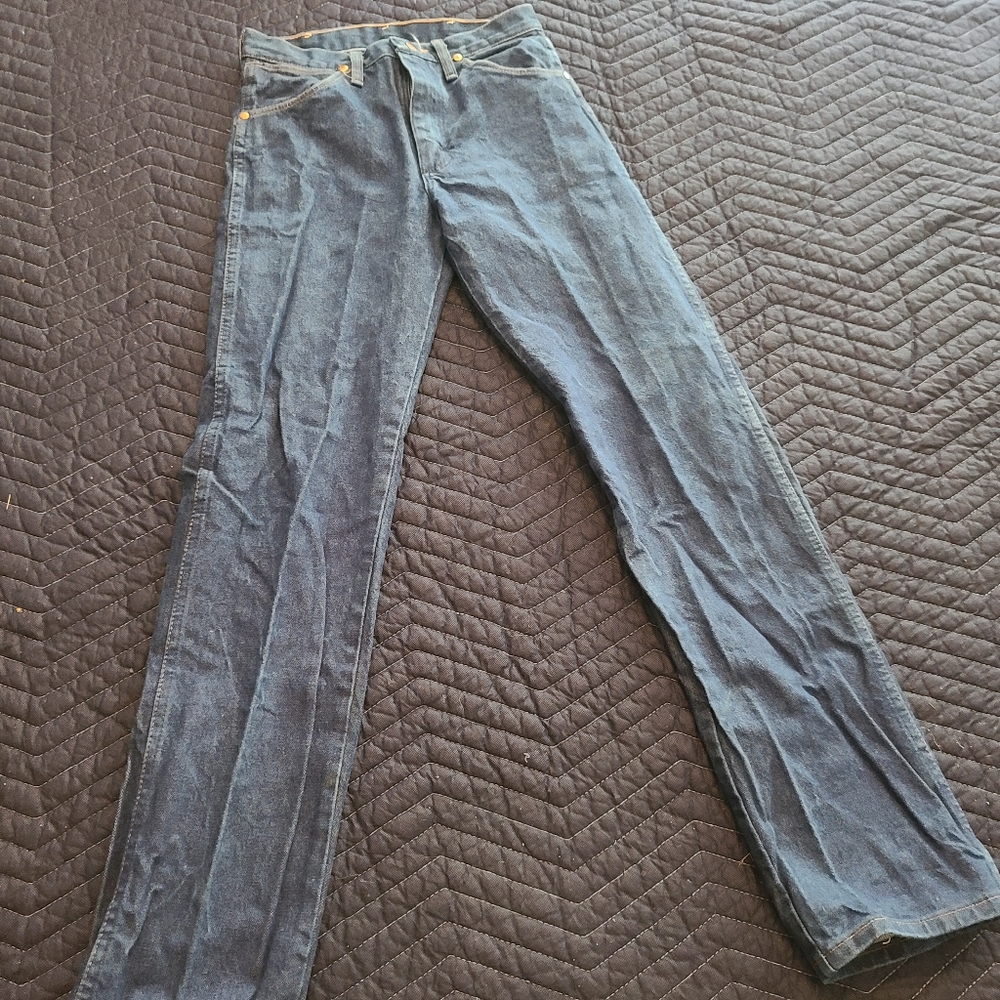 Jeans - Picture 3 of 3